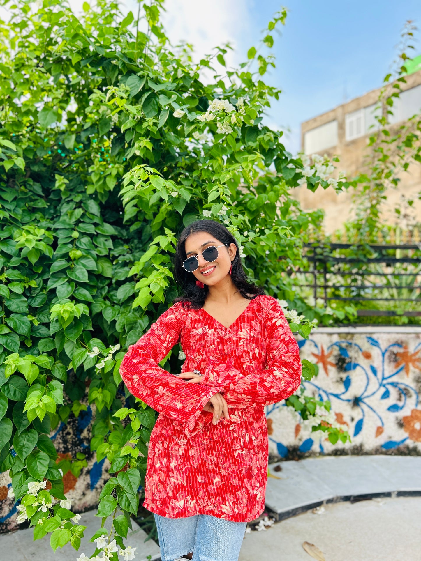 Tomato Red Balloon Sleeve Straight Kurti