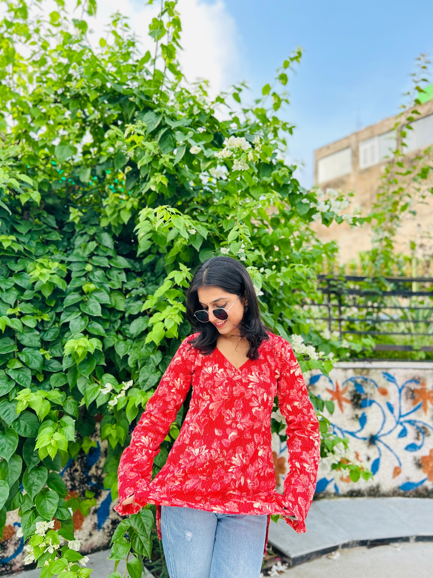 Tomato Red Balloon Sleeve Straight Kurti