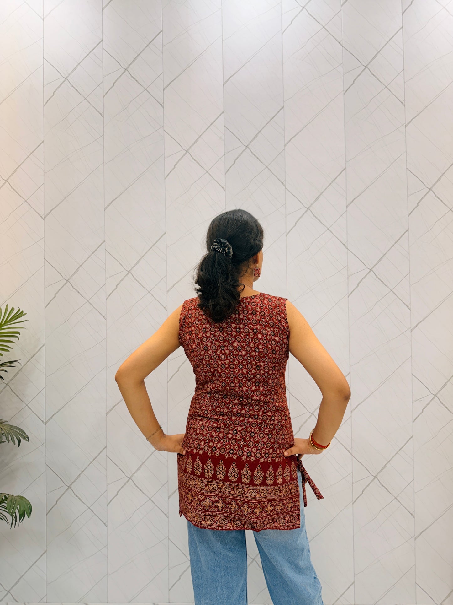 Brown Sleeveless Short Kurti