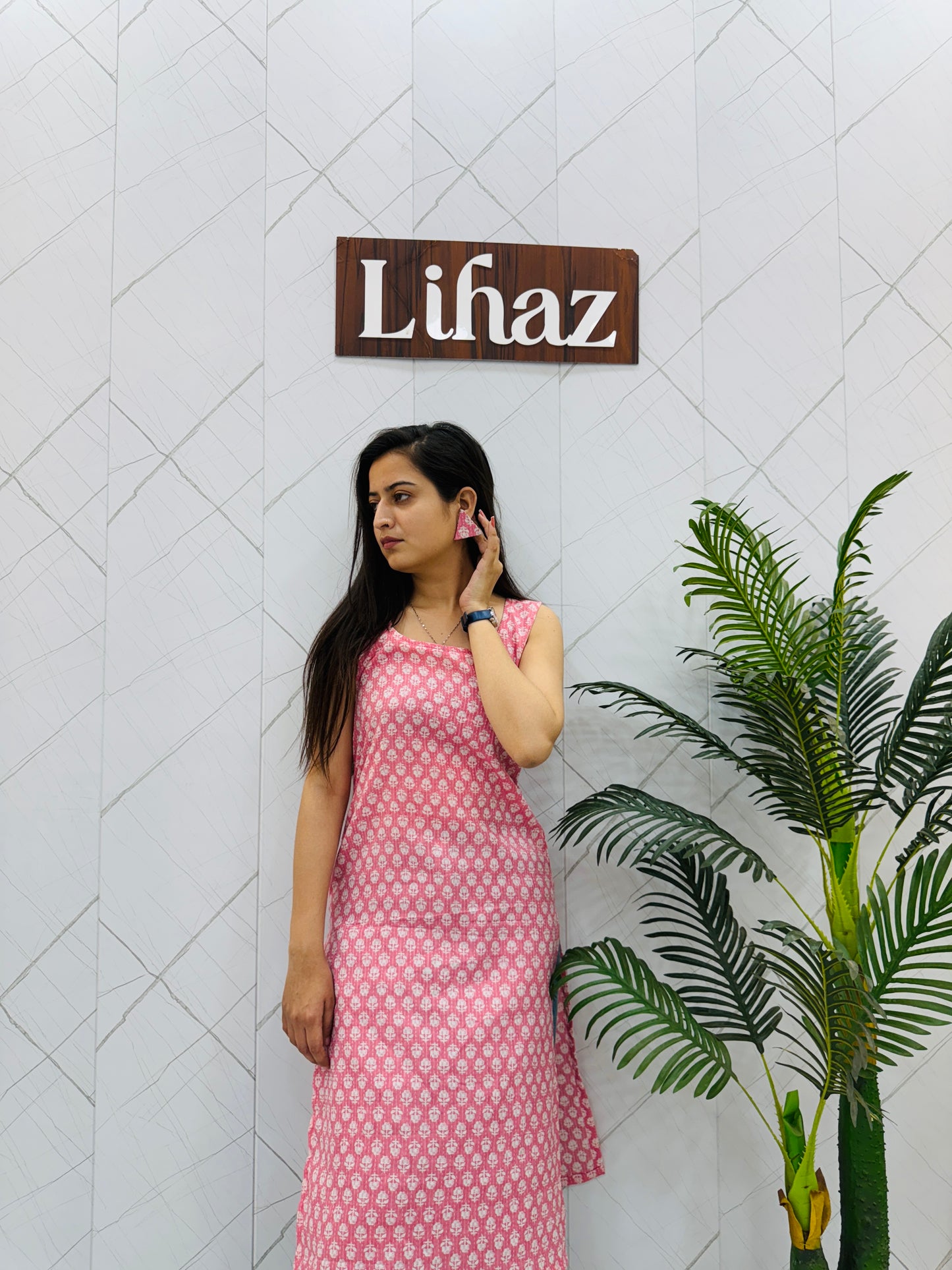 Kantha Pink Long Sleeveless Kurti