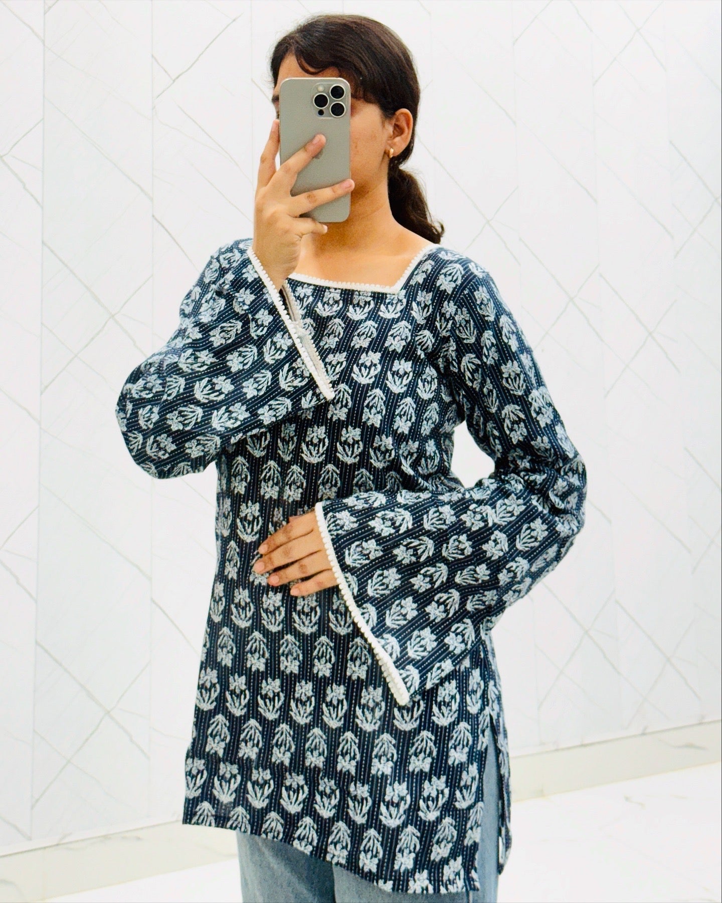 Kantha Navy Blue Balloon Sleeve Straight Kurti