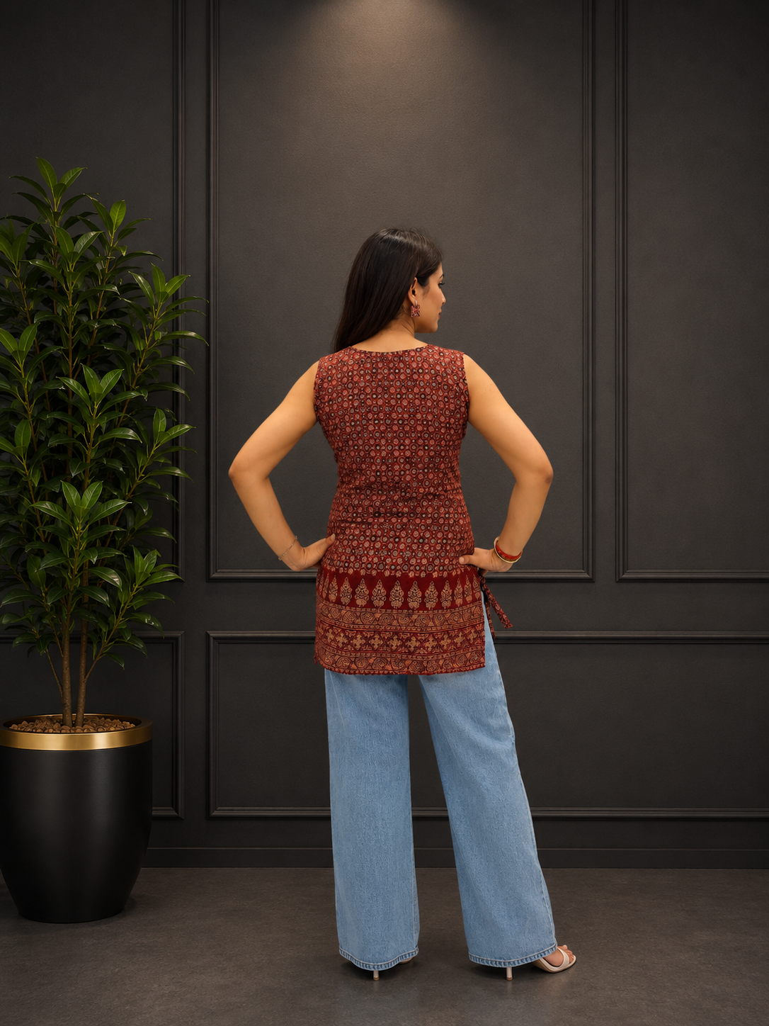 Brown Sleeveless Short Kurti
