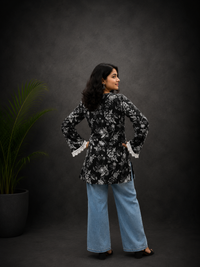 Kantha Black Balloon Sleeve Straight Kurti